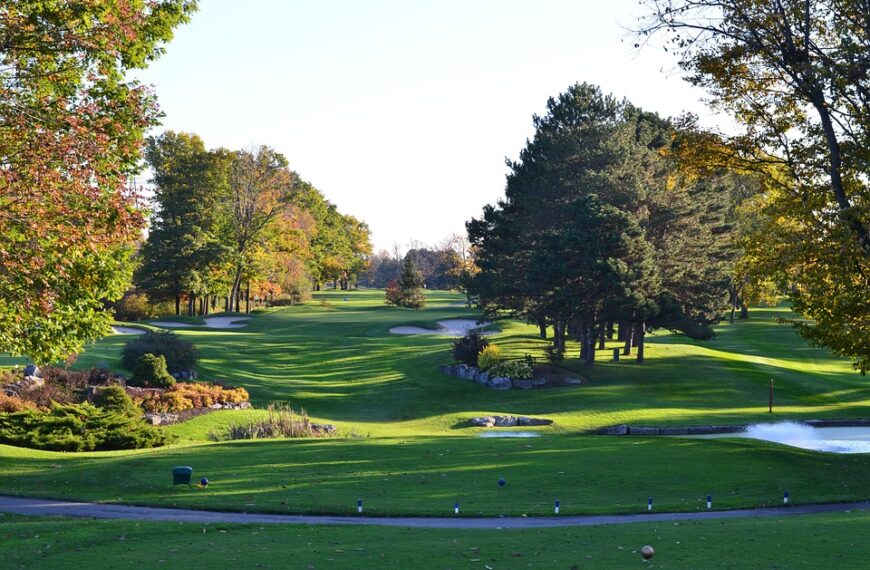 Discovering the Charm of Pinehurst Golf Course: A Golf Enthusiast’s Guide